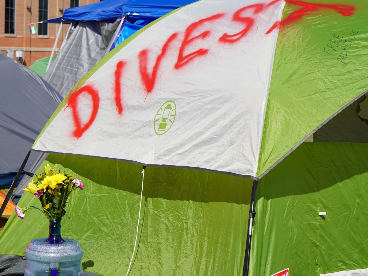 A War 7,000 Miles&nbsp;Away